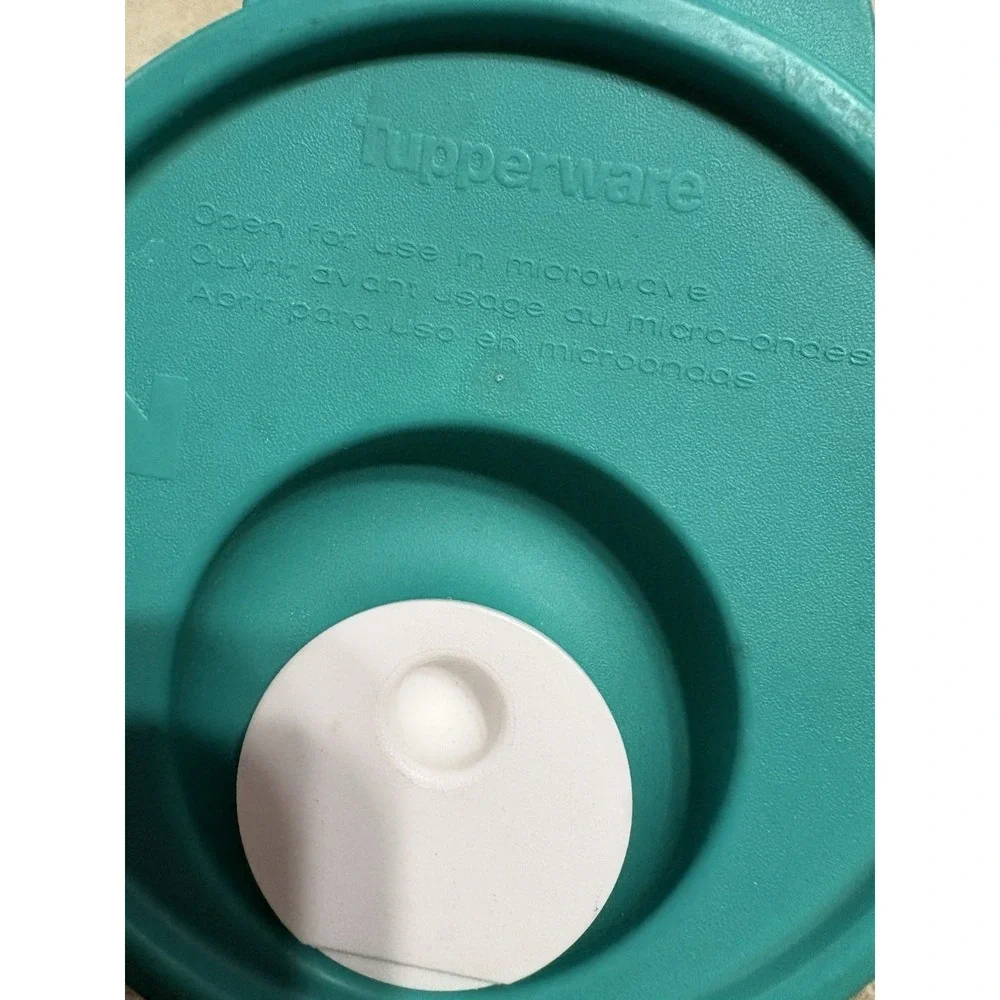 2-Tupperware Crystalwave 16oz Microwave Soup Bowls/Mugs-Blue w/Green Vented Lids